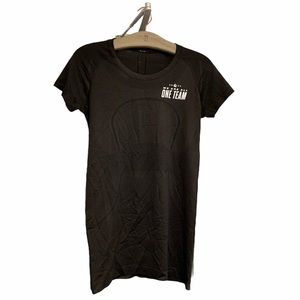 lululemon Limited Edition Swiftly VancouverCanucks